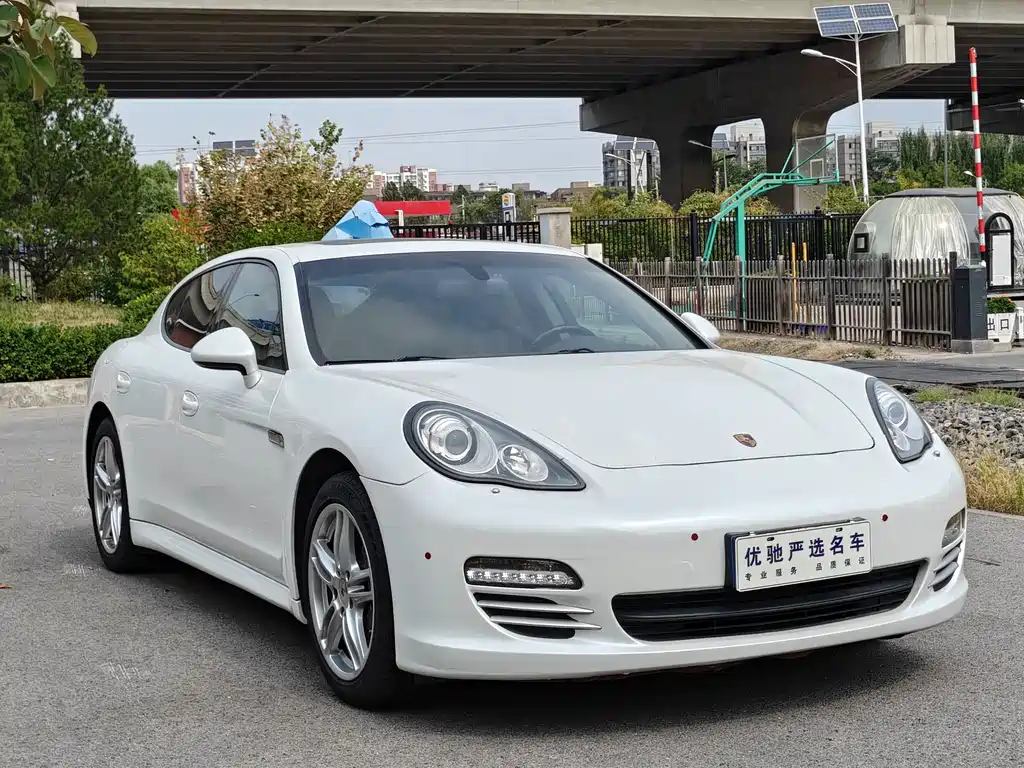 Porsche Panamera — миниатюра 3