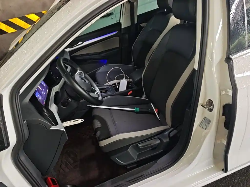 Volkswagen Golf — миниатюра 15