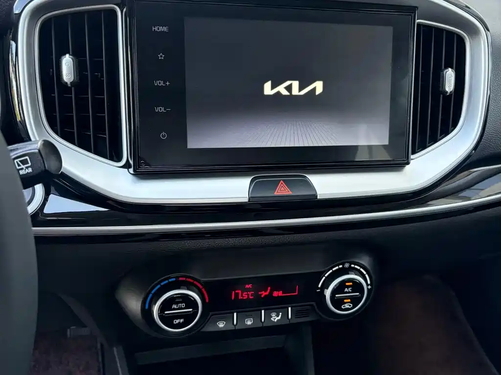 Kia KX1 — миниатюра 13