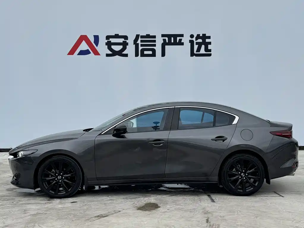 Mazda 3 Axela — миниатюра 9