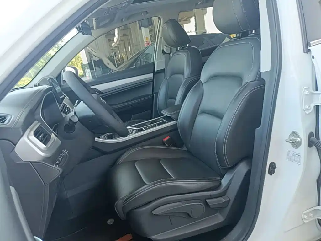 Geely Vision X6 — миниатюра 15