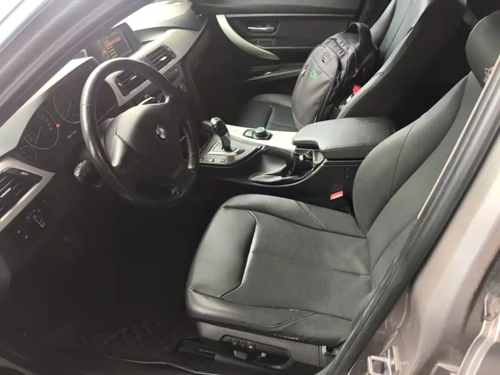 BMW 3 Series — миниатюра 15