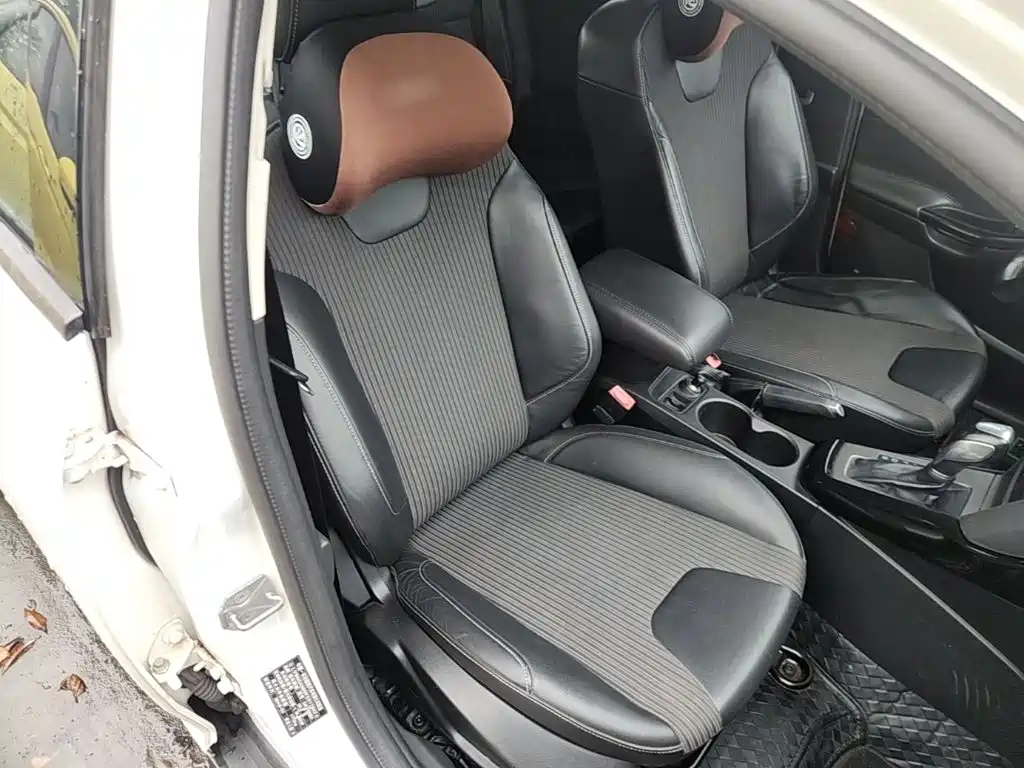 Ford Focus — миниатюра 25