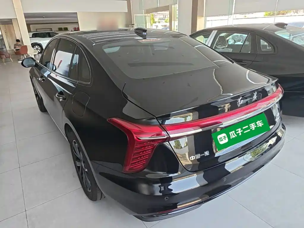 Hongqi Hongqi H5 PHEV — миниатюра 5