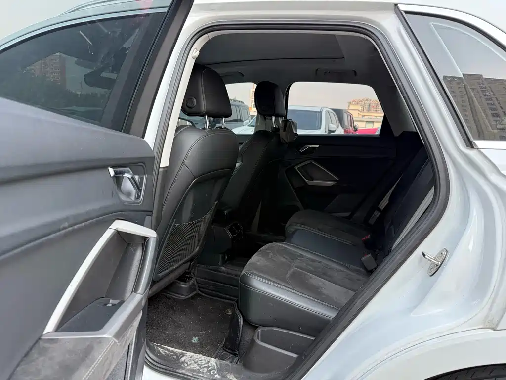 Audi Q3 — миниатюра 8