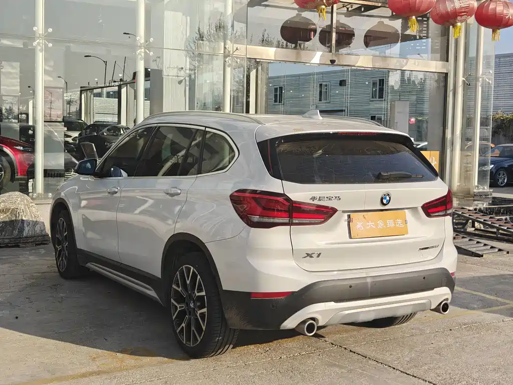 BMW X1 — миниатюра 14