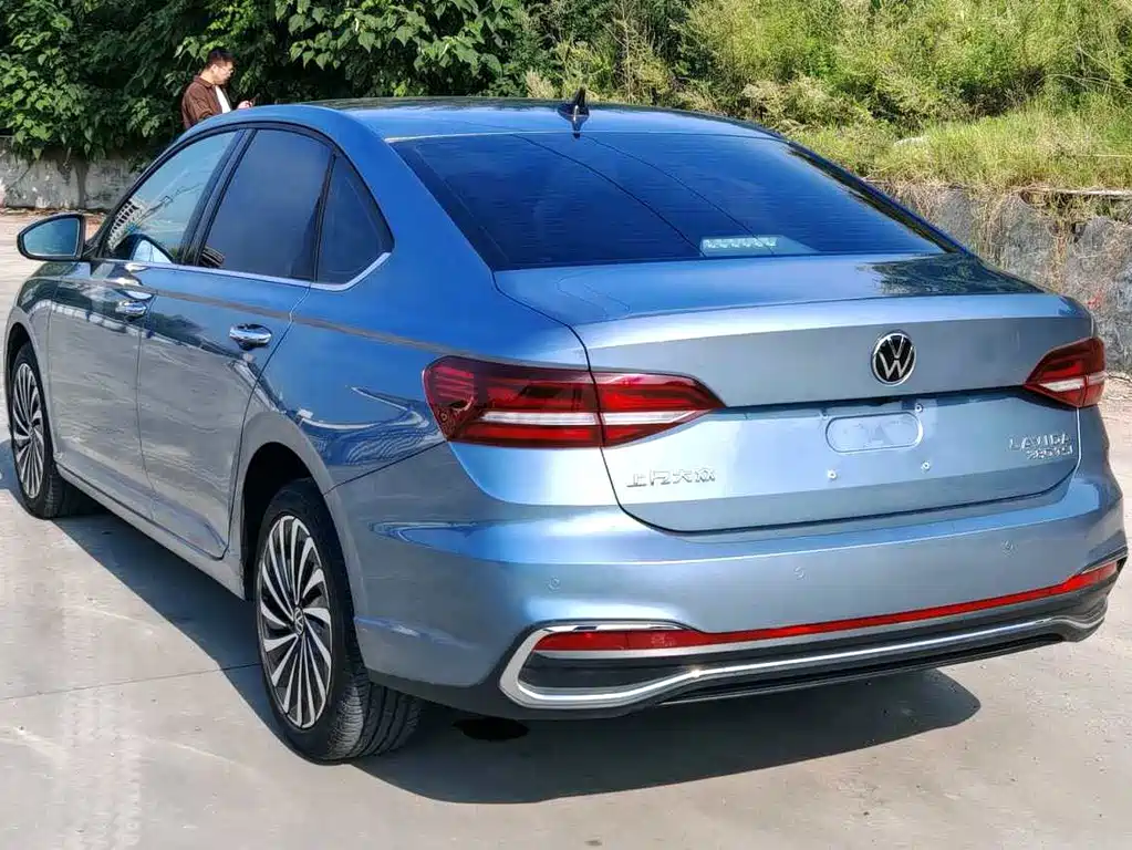 Volkswagen Lavida — миниатюра 7