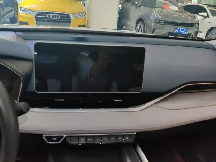 Geely Xingrui — миниатюра 13