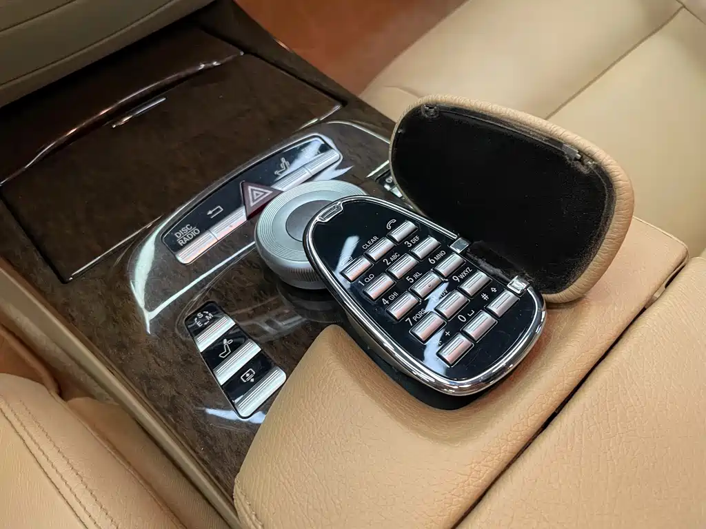 Mercedes-Benz S-Class — миниатюра 25