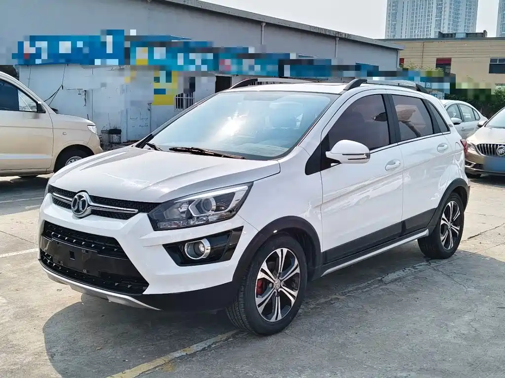 BAIC Senova X25