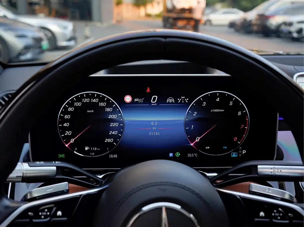 Mercedes-Benz S-Class — миниатюра 8