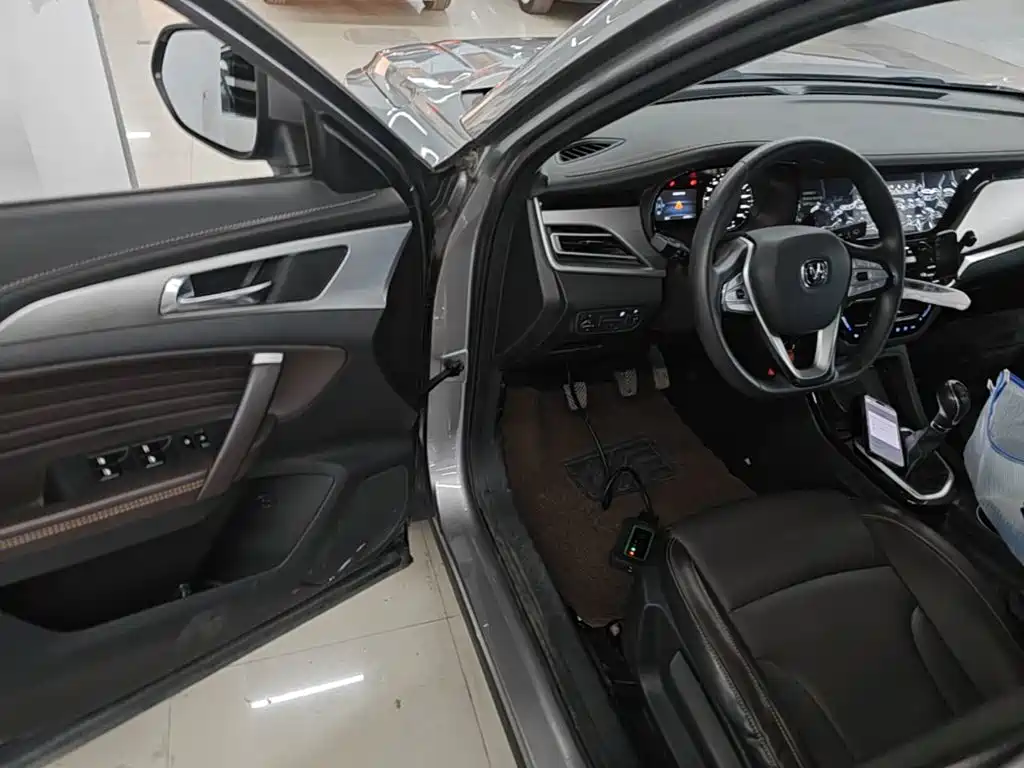 Changan CS35PLUS — миниатюра 16
