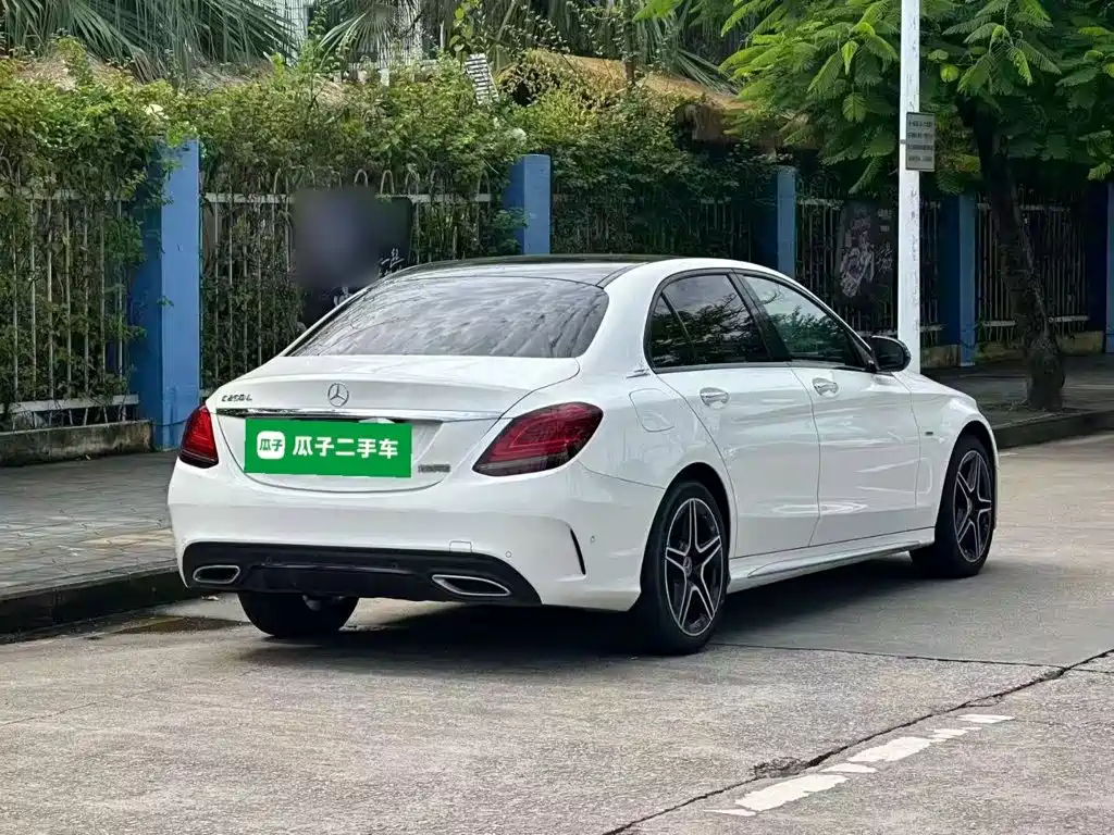Mercedes-Benz C-Class — миниатюра 7