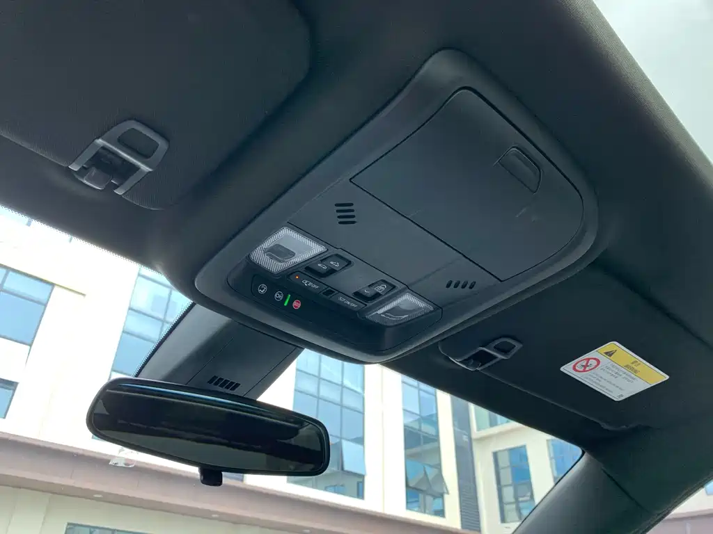 Cadillac XT6 — миниатюра 27