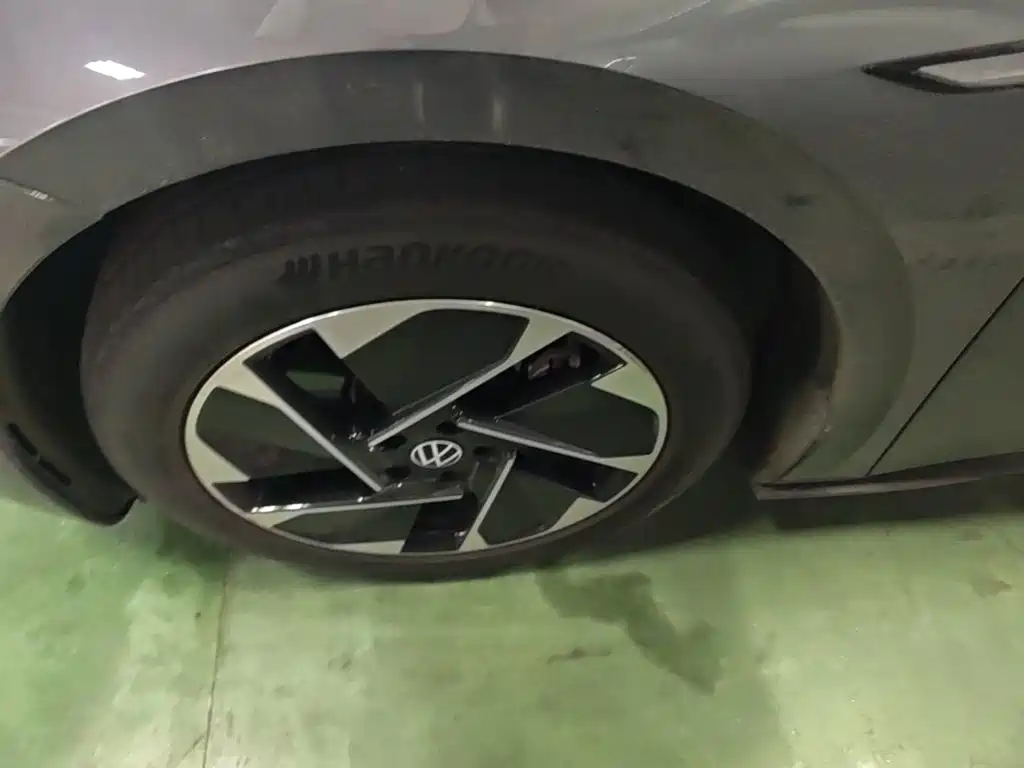 Volkswagen ID.3 — миниатюра 23