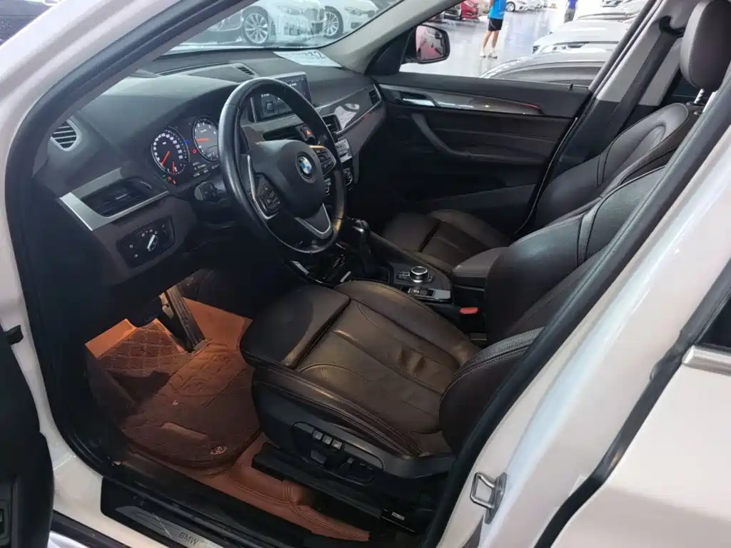 BMW X1 — миниатюра 15