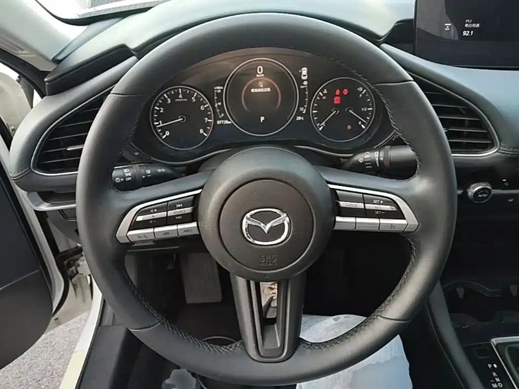 Mazda 3 Axela — миниатюра 11