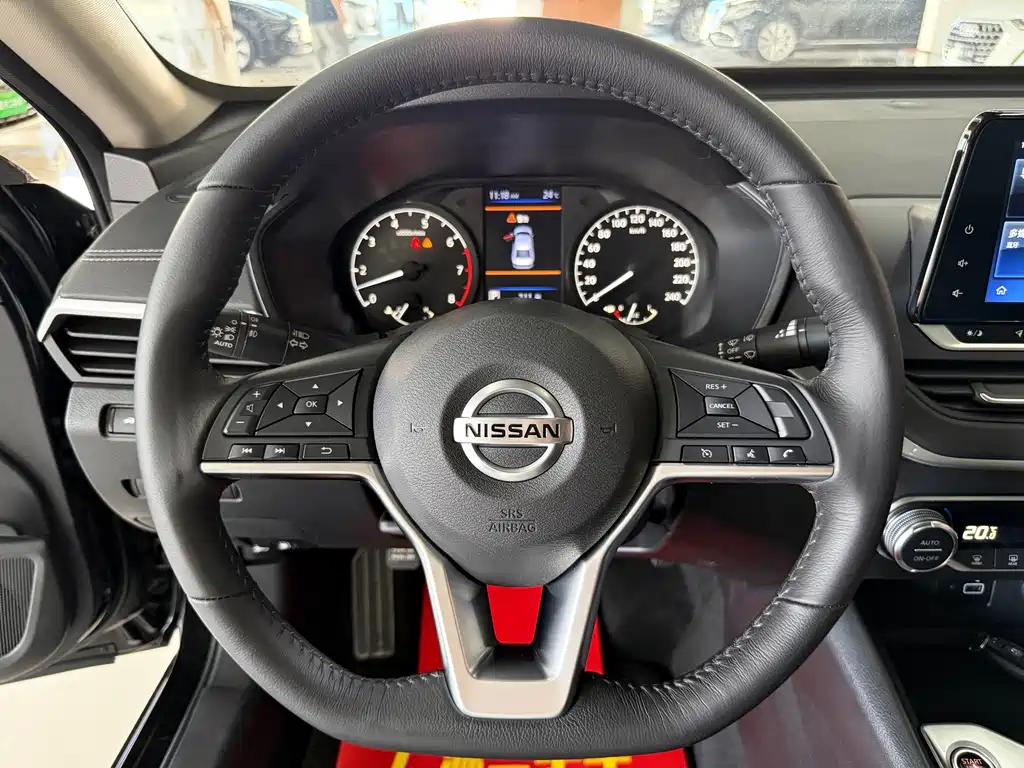 Nissan Teana — миниатюра 12