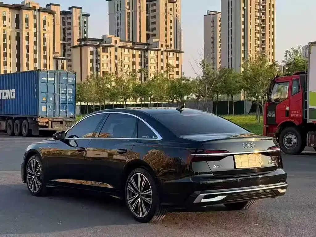 Audi A6L — миниатюра 7
