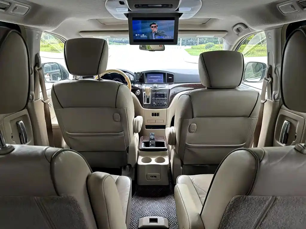 Nissan Quest — миниатюра 20