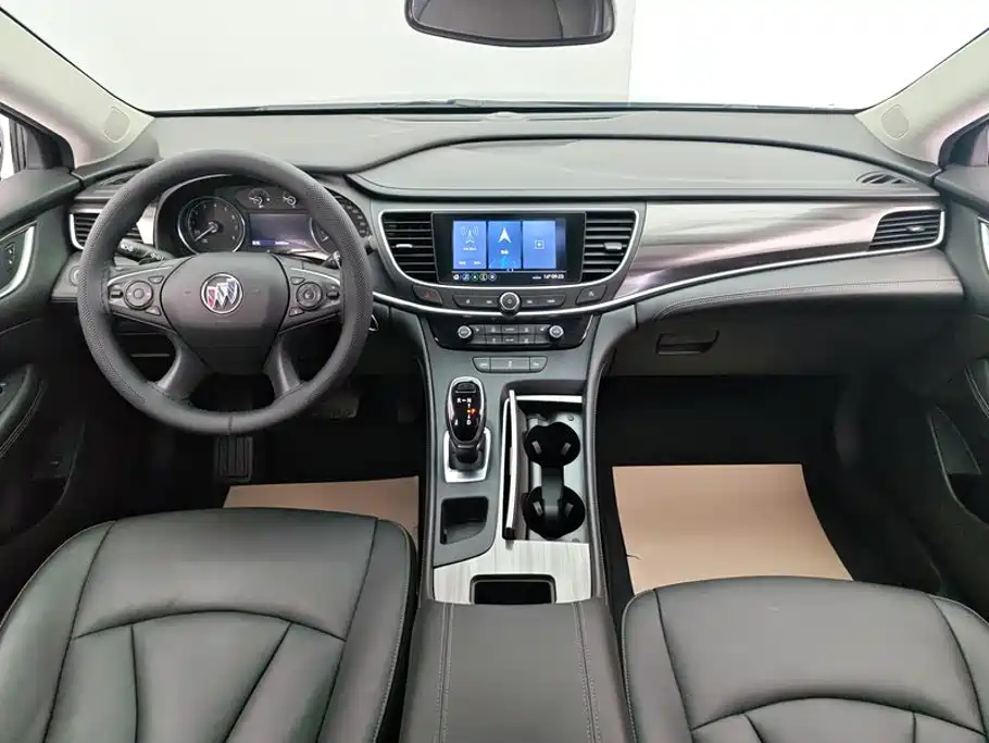 Buick LaCrosse — миниатюра 12