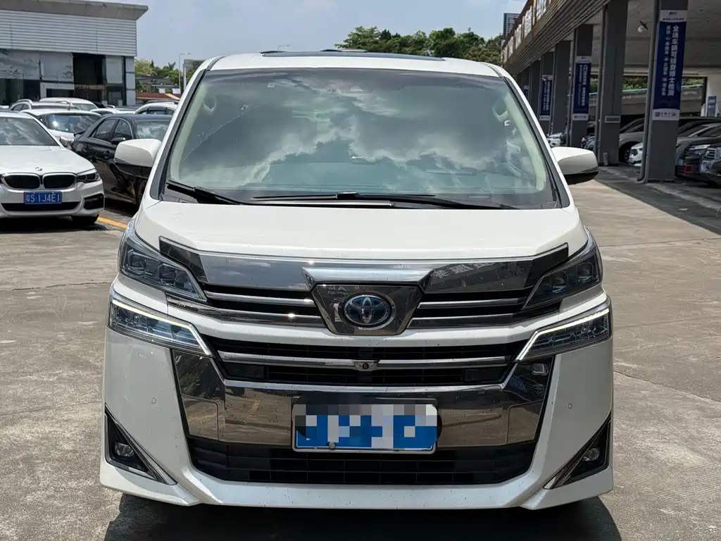 Toyota Vellfire 2021 2.5L HV Luxury
