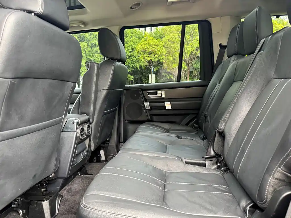 Land Rover Discovery — миниатюра 24