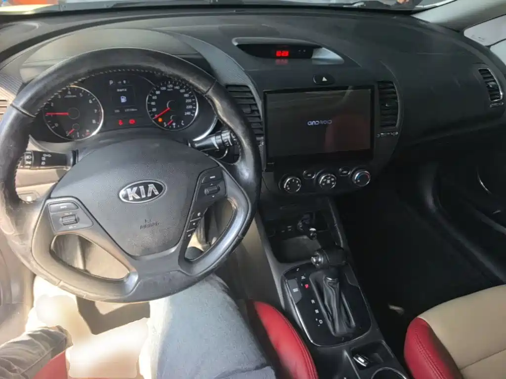 Kia K3 — миниатюра 10
