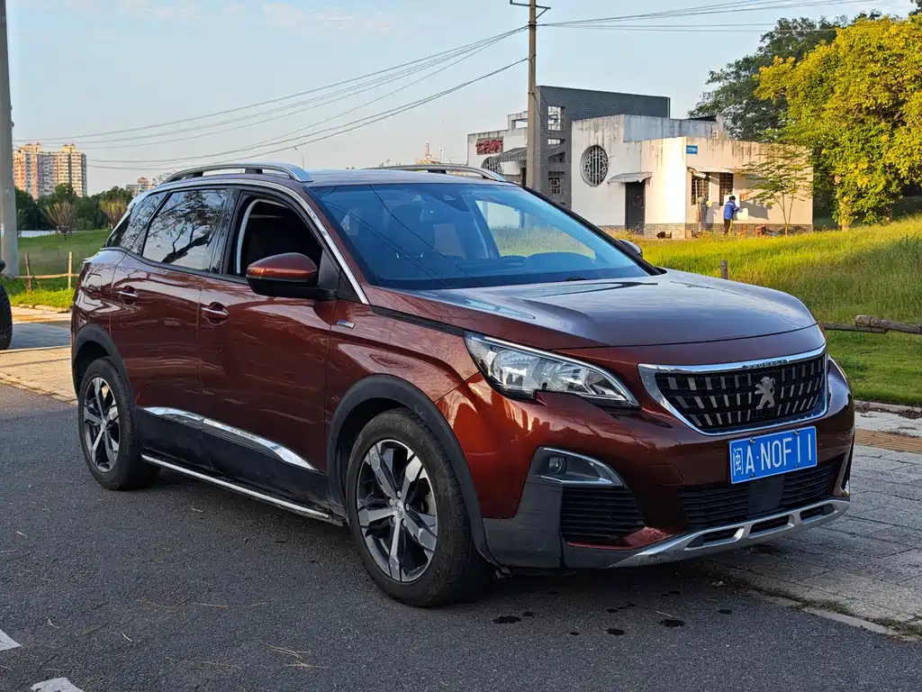Peugeot 4008 — миниатюра 3