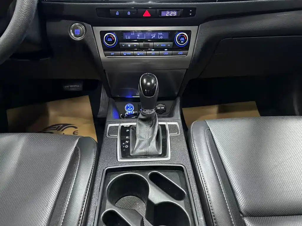 Hyundai Mistra — миниатюра 12