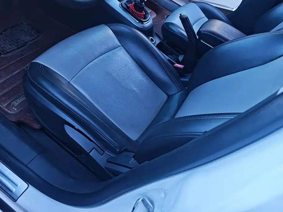 Chevrolet Cruze — миниатюра 9