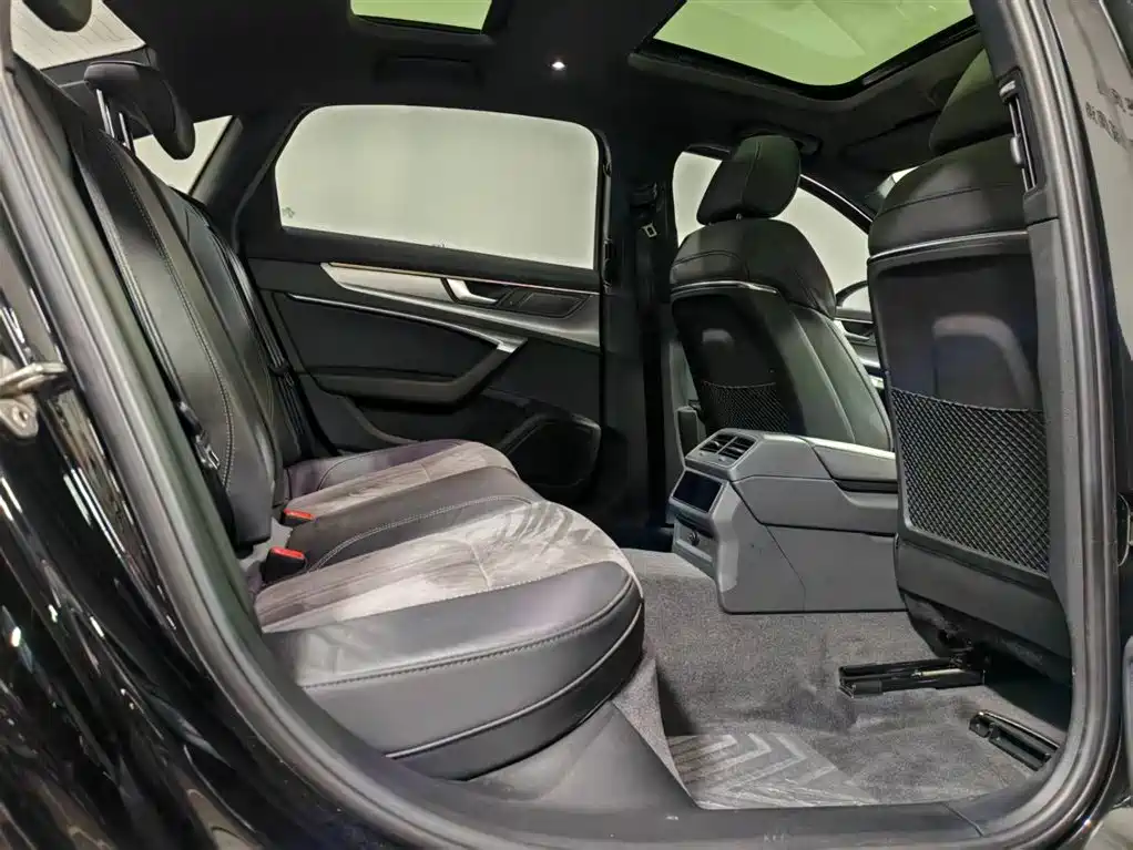 Audi A6L 2022 45 TFSI quattro