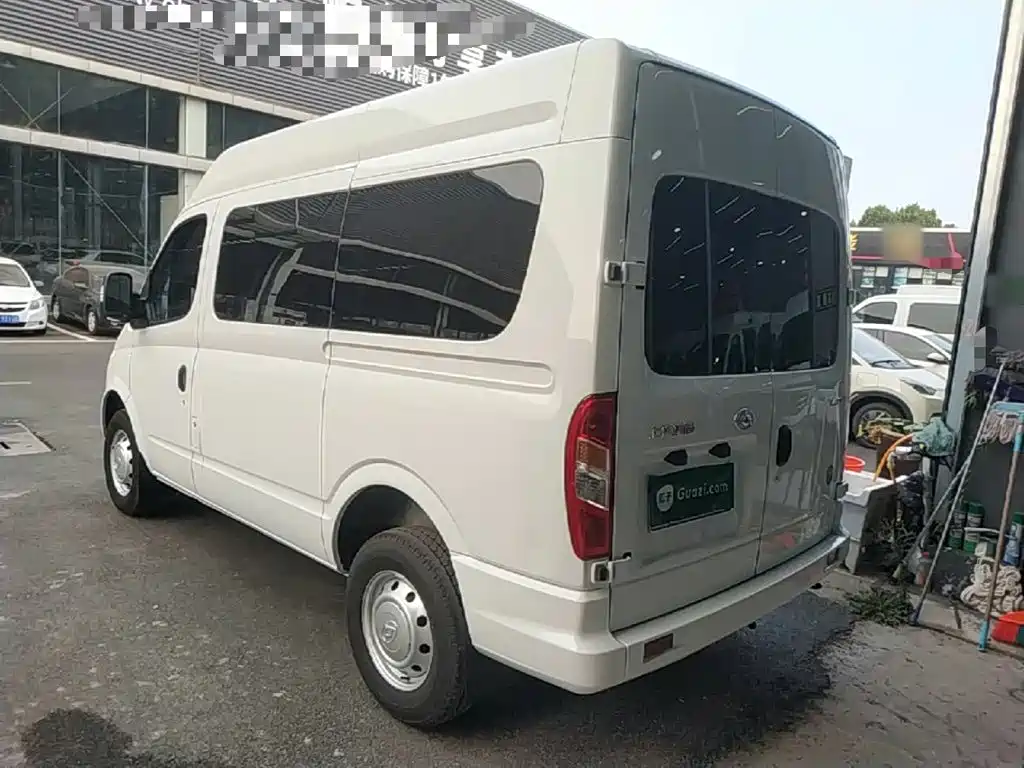 MAXUS V80 — миниатюра 5