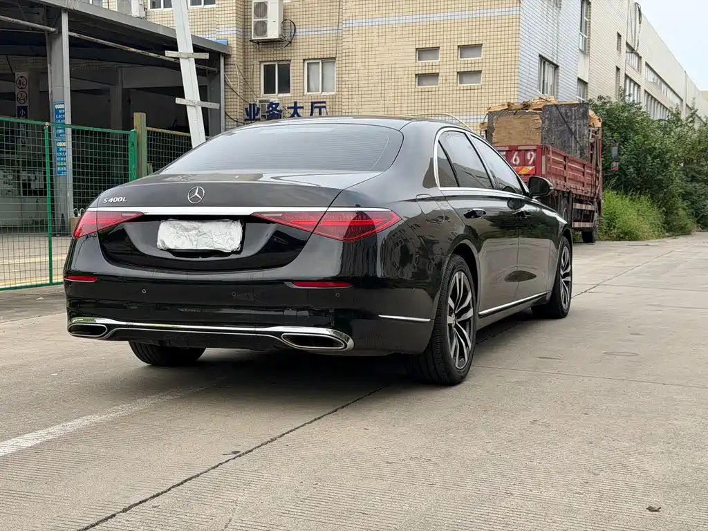 Mercedes-Benz S-Class — миниатюра 15