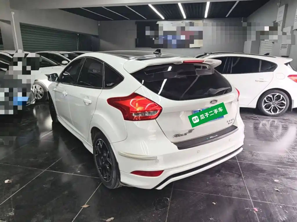 Ford Focus — миниатюра 5