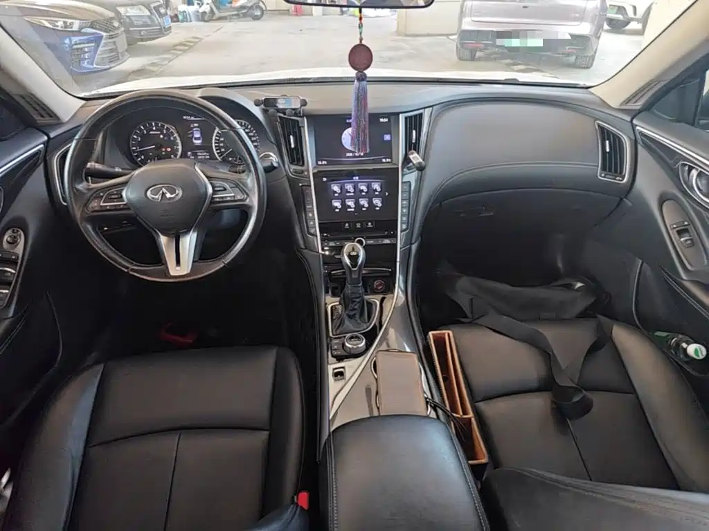 Infiniti Q50L — миниатюра 10