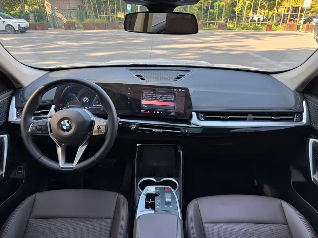 BMW X1 — миниатюра 9