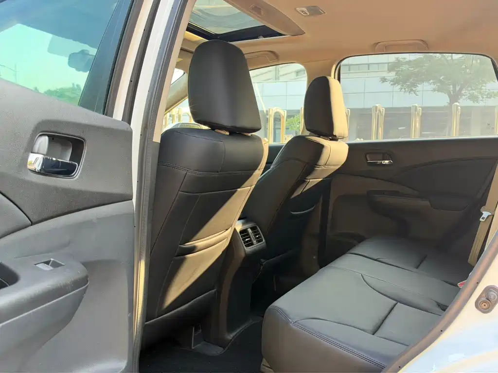 Honda CR-V — миниатюра 7