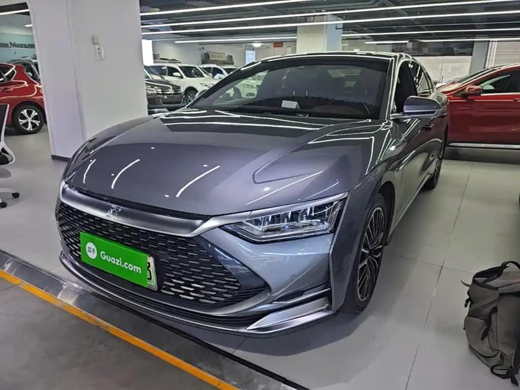 BYD Han — миниатюра 2