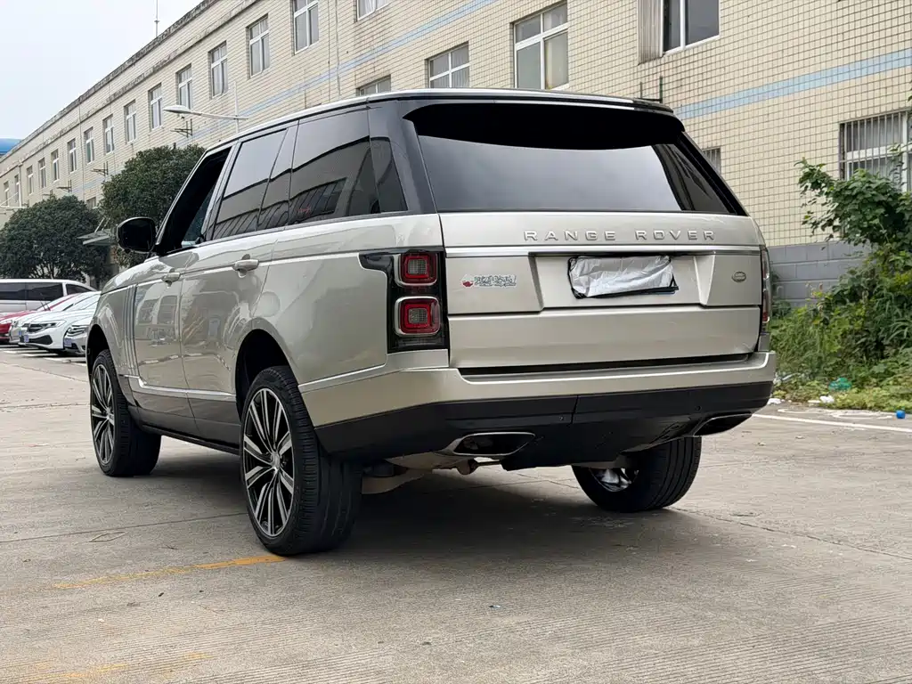 Land Rover Range Rover — миниатюра 15