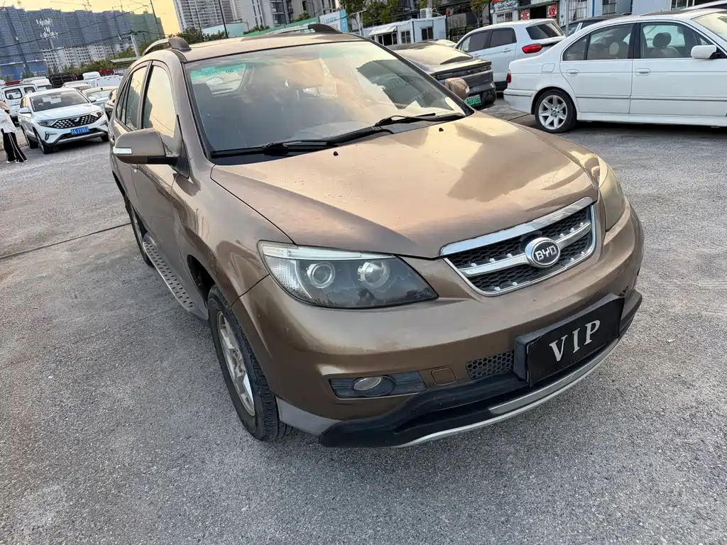 BYD S6 — миниатюра 3