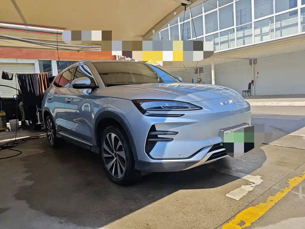 BYD PLUS New Energy — миниатюра 3