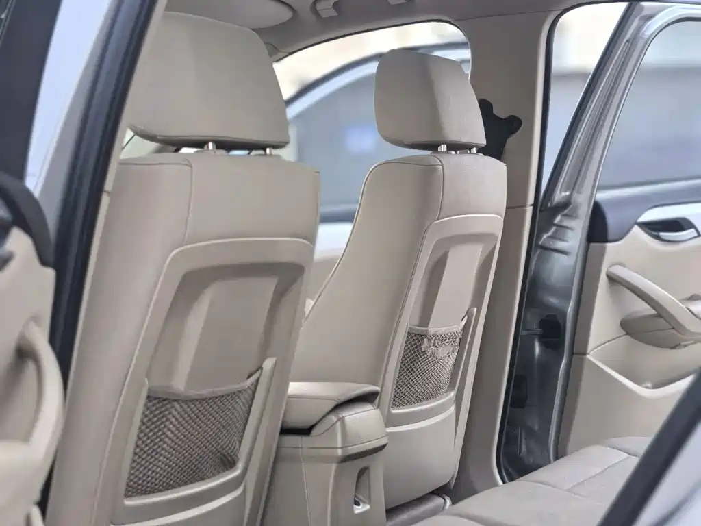 BMW X1 — миниатюра 14