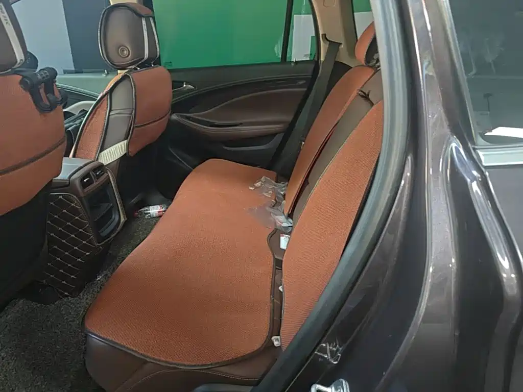 Buick Envision Plus — миниатюра 17