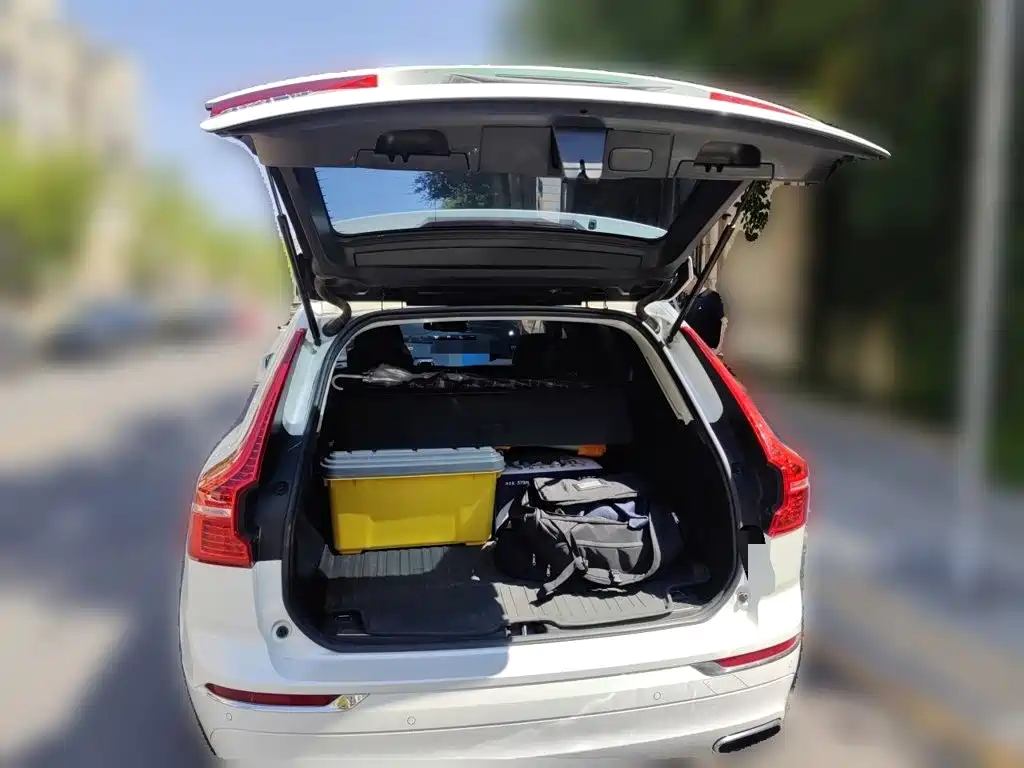 Volvo XC60 — миниатюра 10