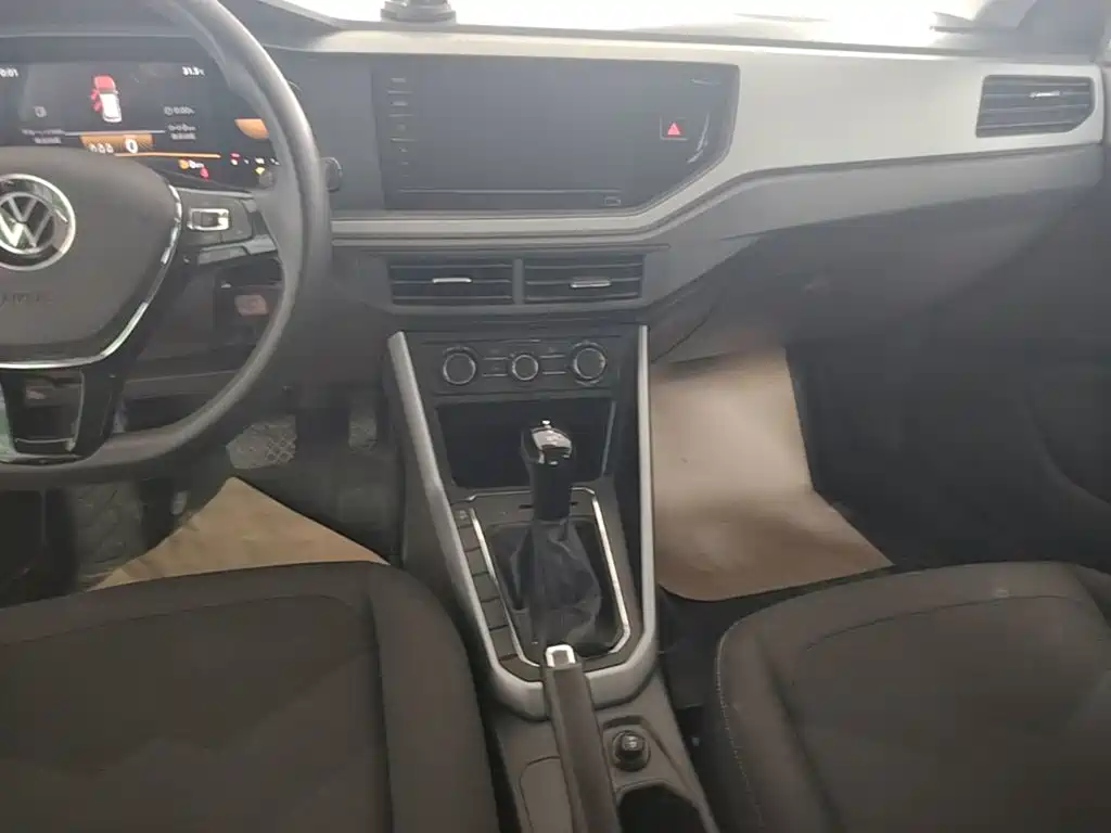 Volkswagen Polo — миниатюра 13