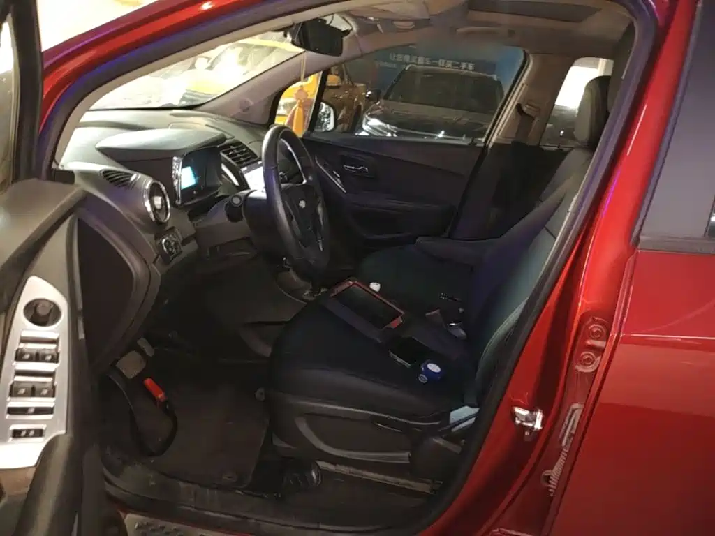 Chevrolet Trax — миниатюра 15