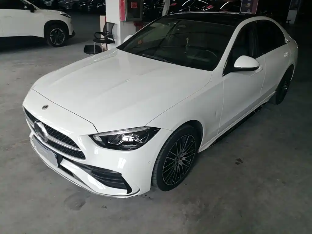 Mercedes-Benz C-Class — миниатюра 2