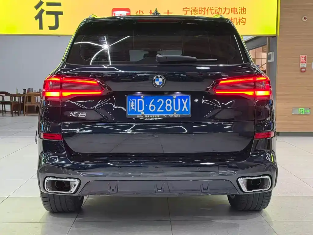 BMW X5 — миниатюра 7