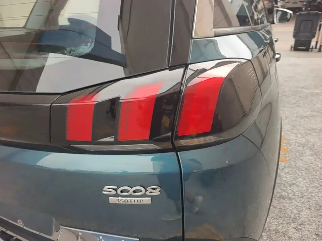 Peugeot 5008 — миниатюра 8